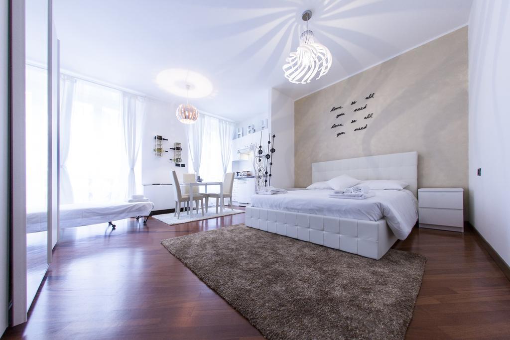 Hemeras Boutique Homes - Design Apartments In Milan Center Eksteriør billede